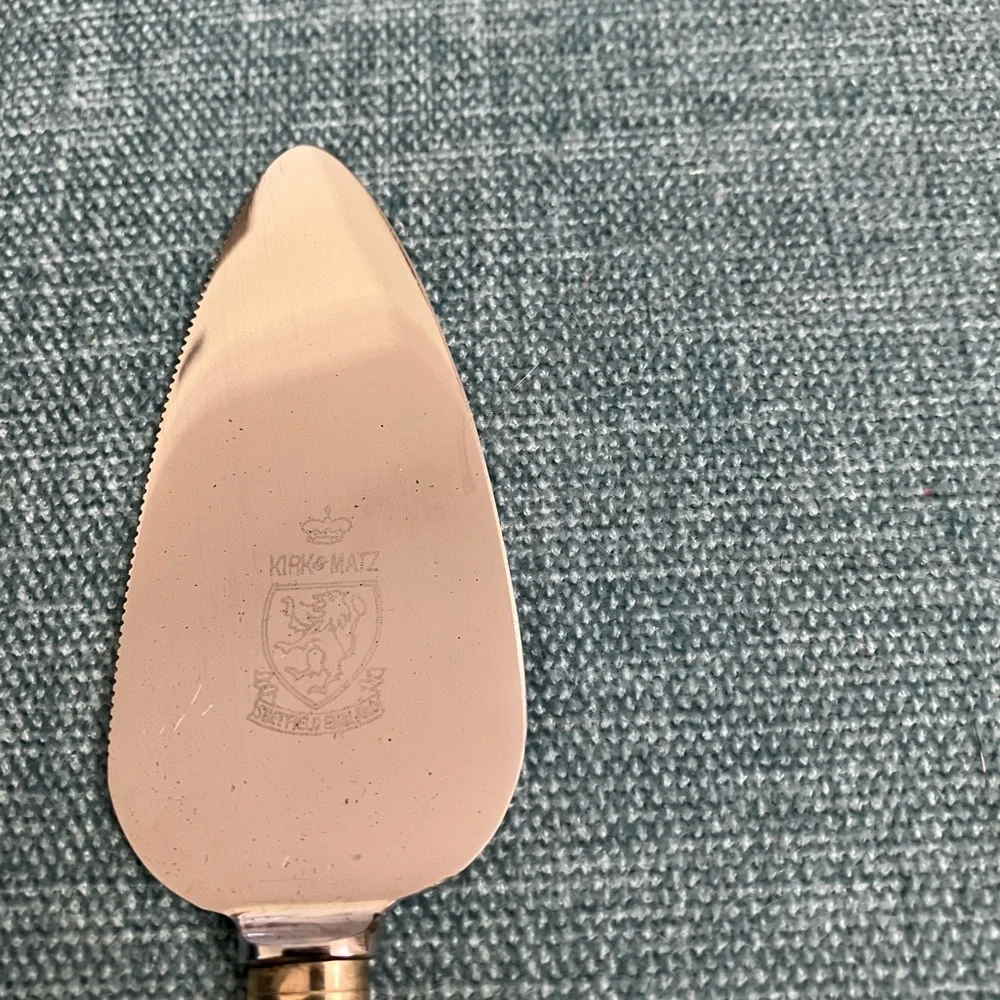 Kirk & Matz Pearl Handle Knife